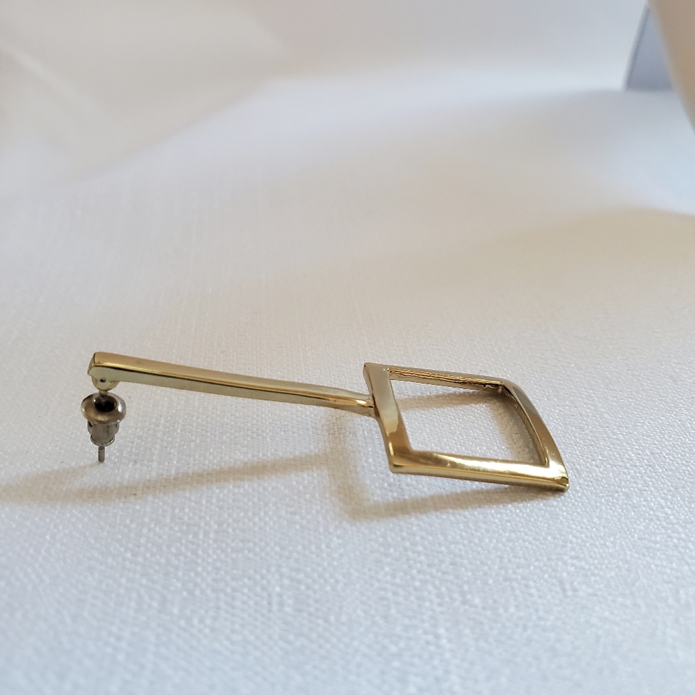 Gold square post hanging earrings‎ - Picture 6 of 10